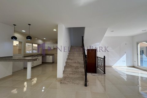 3 غرف نوم فيلا في الدوحة, Qatar رقم 58078 3