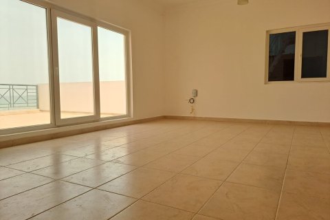 Apartment de 2 dormitorios en As Sib, Oman No. 54907 3