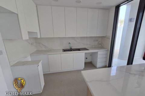 4 bedrooms Townhouse in Dubai Land, UAE No. 33058 6