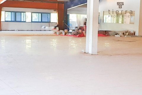 Warehouse de 5945.7m² à Phase 2, UAE No. 48639 4