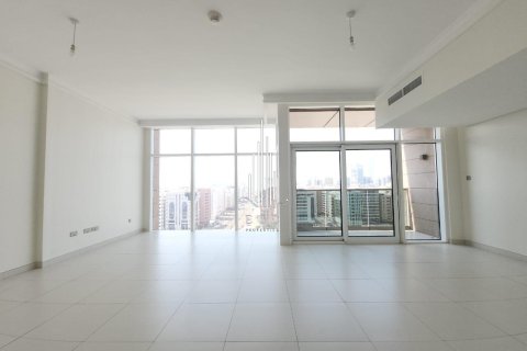 2 غرف نوم شقة في Tourist Club Area, الإمارات العربية المتحدة رقم 38117 3