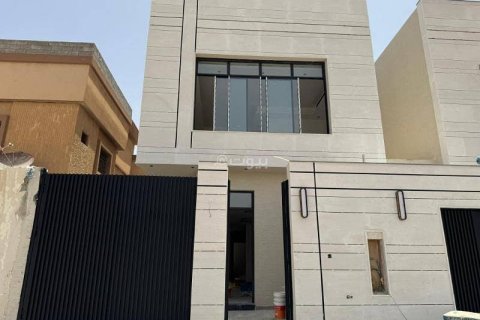 6 bedrooms Villa in Riyadh, Saudi Arabia No. 67534