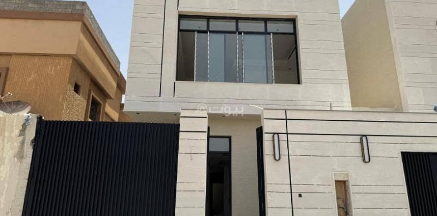 6 bedrooms Villa in Riyadh, Saudi Arabia No. 67534