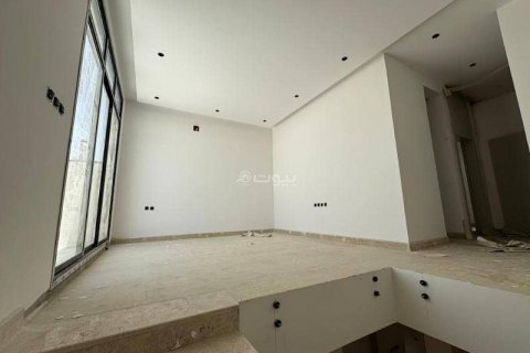 6 bedrooms Villa in Riyadh, Saudi Arabia No. 67534 19