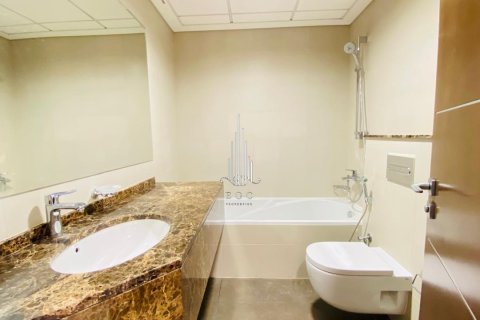 Apartment de 3 dormitorios en Corniche Road, UAE No. 75918 21