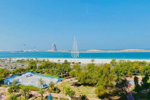 Apartment de 3 dormitorios en Corniche Road, UAE No. 75918 30