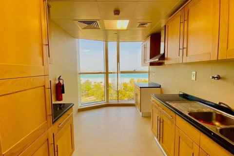 Apartment de 3 dormitorios en Corniche Road, UAE No. 75918 16