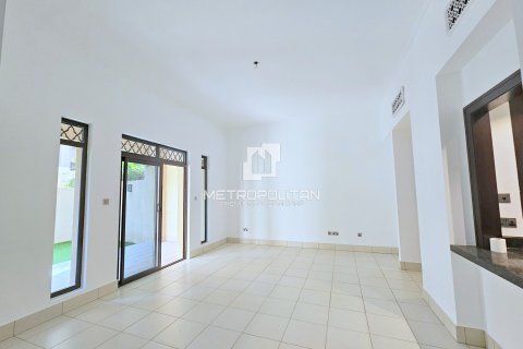1 غرف نوم شقة في Reehan, الإمارات العربية المتحدة رقم 78276 8