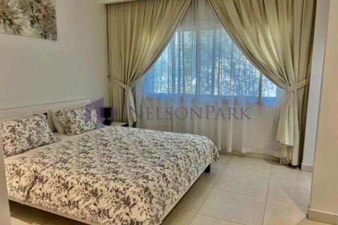 Villa de 4 dormitorios en Doha, Qatar No. 58380 11