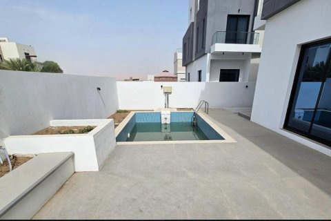 Villa de 4 chambres à Bawshar, Oman No. 105034 11