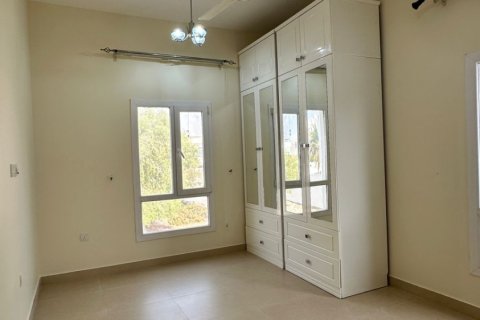 Villa Gemela de 6 dormitorios en Muscat, Oman No. 105033 5
