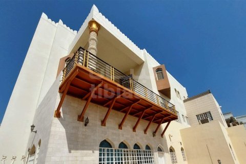 2 bedrooms Apartment in Muscat, Oman No. 53654