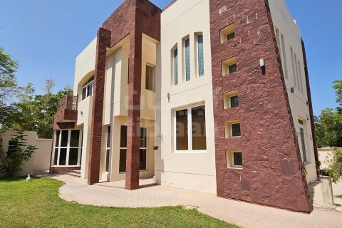 Villa de 5 chambres à Muscat, Oman No. 53659