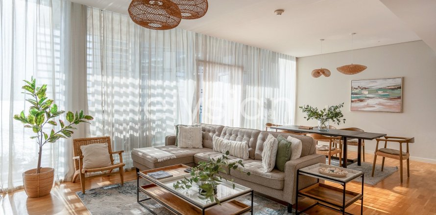 Квартира с 2 спальнями в Bluewaters Residences, ОАЭ №64956