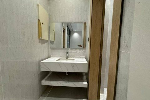 Villa de 4 chambres à Riyadh, Saudi Arabia No. 60159 10