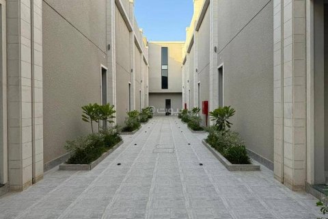 Villa de 4 chambres à Riyadh, Saudi Arabia No. 60159 15