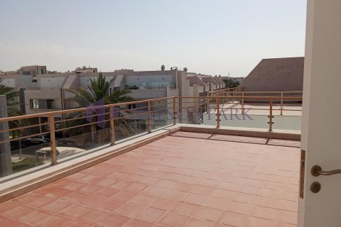 Villa de 3 dormitorios en Doha, Qatar No. 57392 27