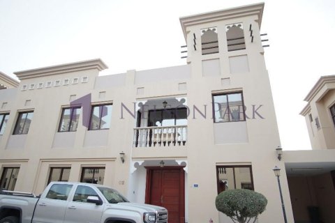 Villa de 5 dormitorios en Doha, Qatar No. 57391 4