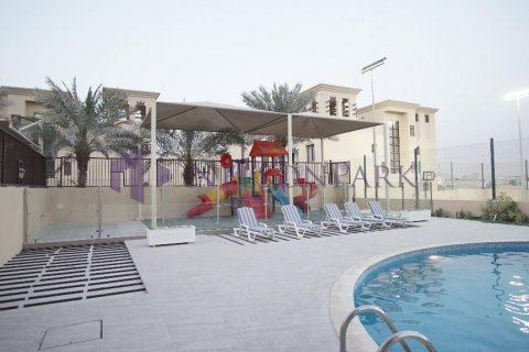 Villa de 5 dormitorios en Doha, Qatar No. 57391 28