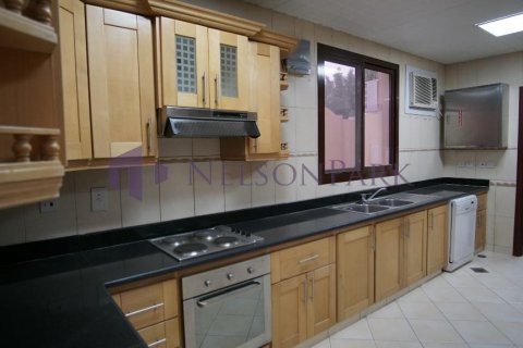 Villa de 5 dormitorios en Doha, Qatar No. 57391 25