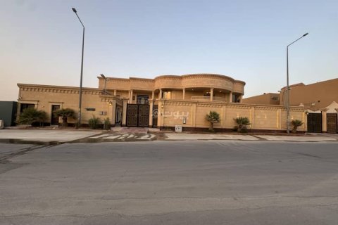 Villa de 8 chambres à Riyadh, Saudi Arabia No. 69091 5