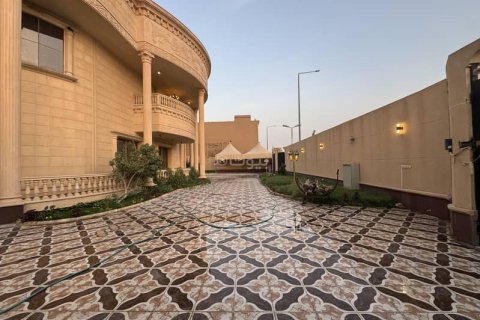 Villa de 8 chambres à Riyadh, Saudi Arabia No. 69091 10