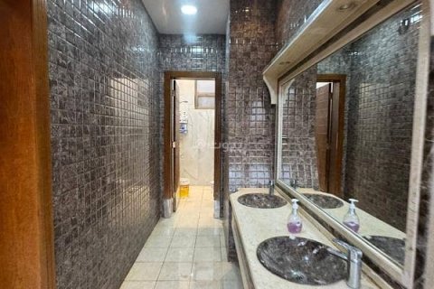 Villa de 7 chambres à Riyadh, Saudi Arabia No. 69104 5