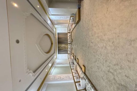 Villa de 9 dormitorios en Riyadh, Saudi Arabia No. 69095 15