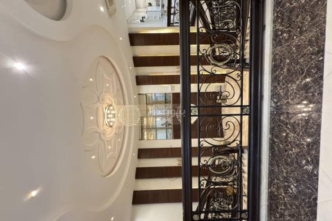 Villa de 9 dormitorios en Riyadh, Saudi Arabia No. 69095 30