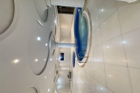 Villa de 9 dormitorios en Riyadh, Saudi Arabia No. 69095 9