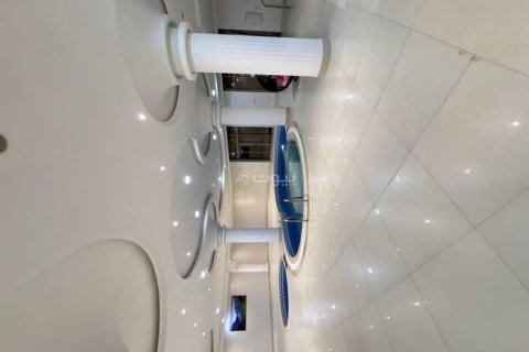 Villa de 9 dormitorios en Riyadh, Saudi Arabia No. 69095 11