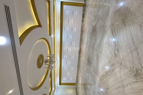 Villa de 9 dormitorios en Riyadh, Saudi Arabia No. 69095 17