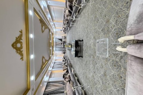 Villa de 9 dormitorios en Riyadh, Saudi Arabia No. 69095 13