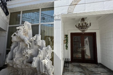 9 bedrooms Villa in Bawshar, Oman No. 54775 8