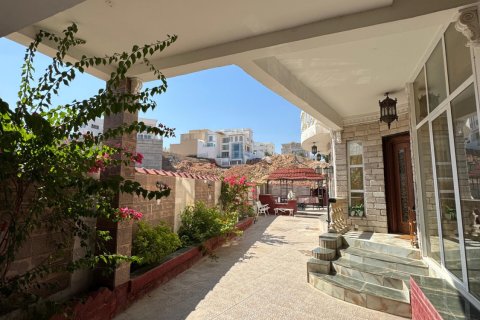 9 bedrooms Villa in Bawshar, Oman No. 54775 9