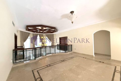 Villa de 5 dormitorios en Doha, Qatar No. 57728 15