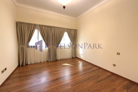 Villa de 5 dormitorios en Doha, Qatar No. 57728 10