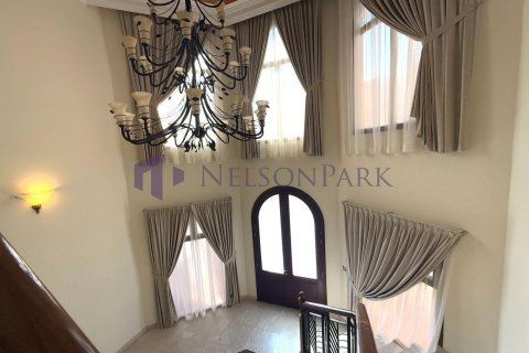 Villa de 5 dormitorios en Doha, Qatar No. 57728 14