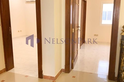 Villa de 3 dormitorios en Doha, Qatar No. 57729 10