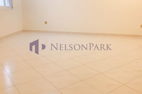 Villa de 3 dormitorios en Doha, Qatar No. 57729 11