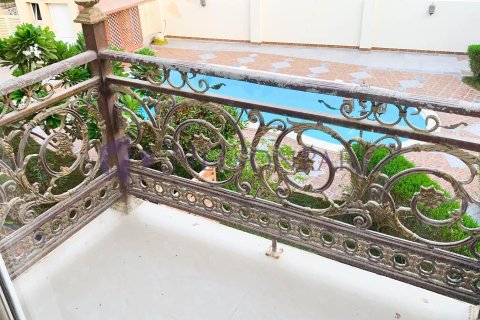 Villa de 3 dormitorios en Doha, Qatar No. 57729 7
