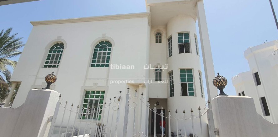 Studio Villa in Al Khuwair, Oman No. 53791