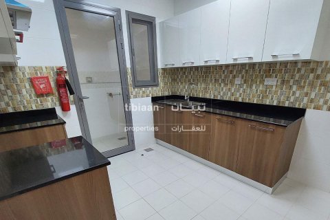 Apartment de 2 dormitorios en As Sib, Oman No. 53792 5
