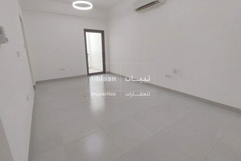 Apartment de 2 dormitorios en As Sib, Oman No. 53792 4