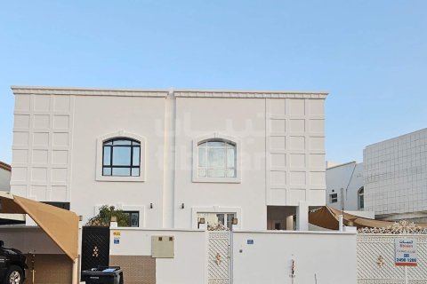 5 غرفة نوم  فيلا في مسقط , عُمان رقم 53590