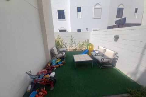 5 bedrooms Villa in Muscat, Oman No. 54694 6