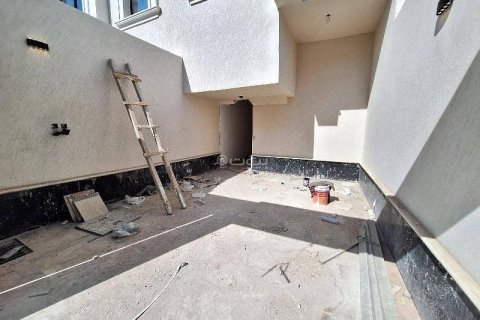 3 bedrooms Apartment in Riyadh, Saudi Arabia No. 60456