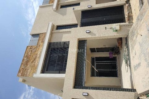 5 bedrooms Apartment in Riyadh, Saudi Arabia No. 60455