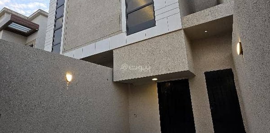 Apartment de 4 dormitorios en Riyadh, Saudi Arabia No. 60450