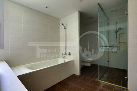 Apartment de 2 dormitorios en Al Raha Beach, UAE No. 13203 11